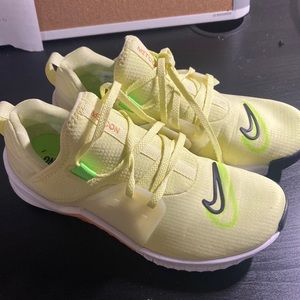 NIKE Metcon Training Shoes